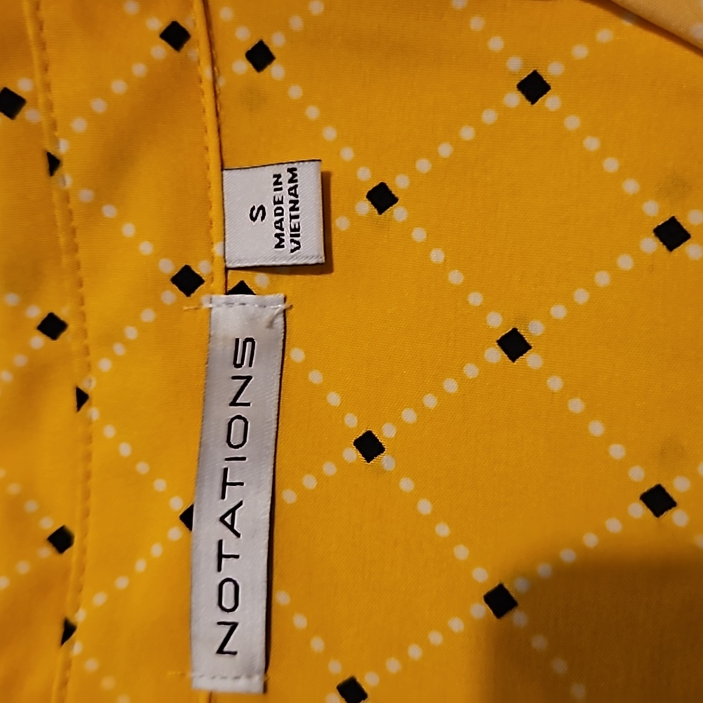 Women's yellow and black button up blouse. Size Small - Picture 7 of 8